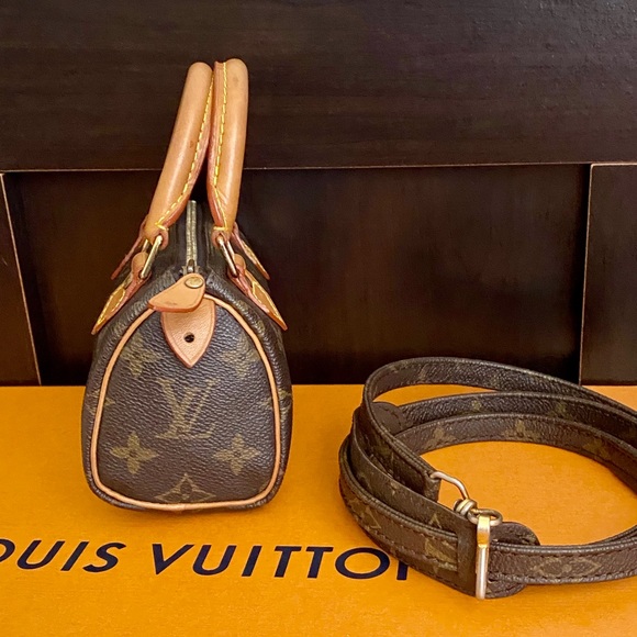 SALE‼️🤎Louis Vuitton Mini speedy crossbody🤎 - Picture 13 of 15